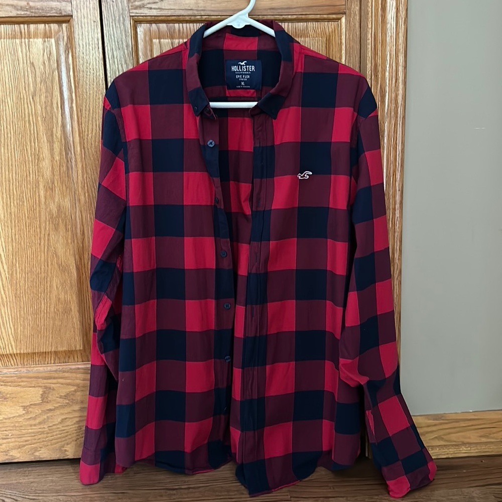 Hollister Mens XL Epic Flex Flannel Red & Navy LN